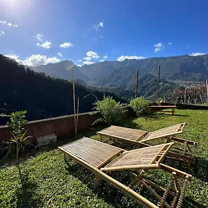 The Passion Fruit House , São Vicente Portugal