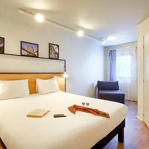 Ibis Centre Gare Hotel